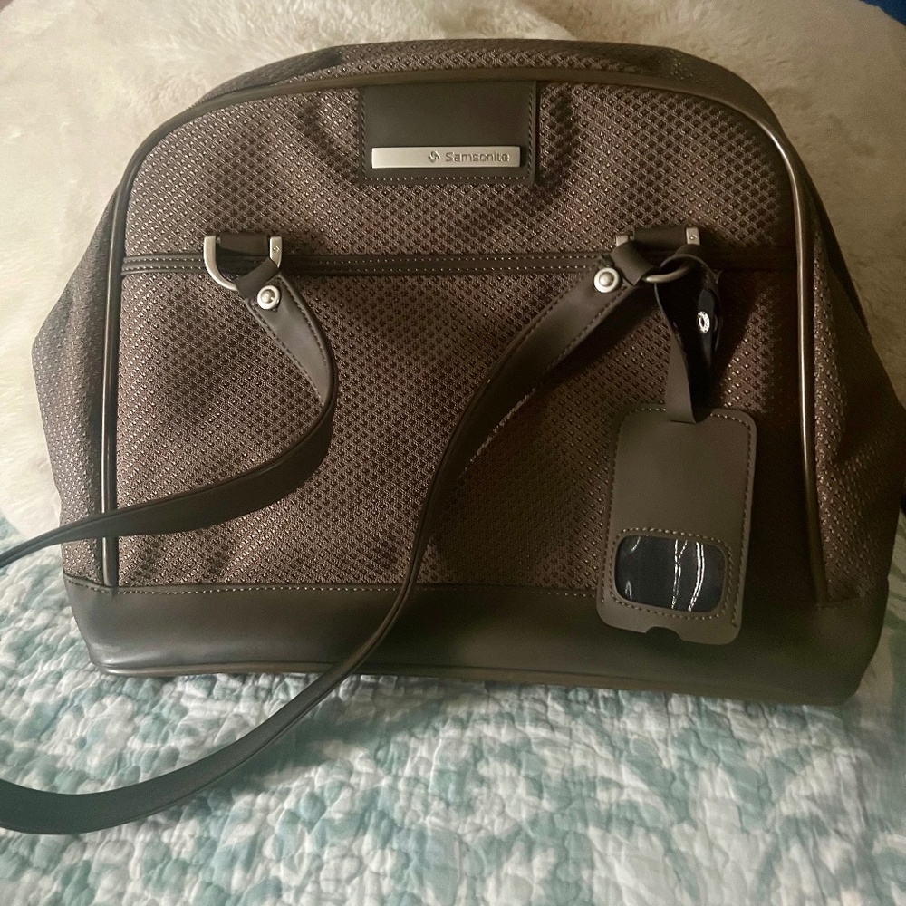 Samsonite Overnight/Laptop Milan Mocha Organizer Tote Bag